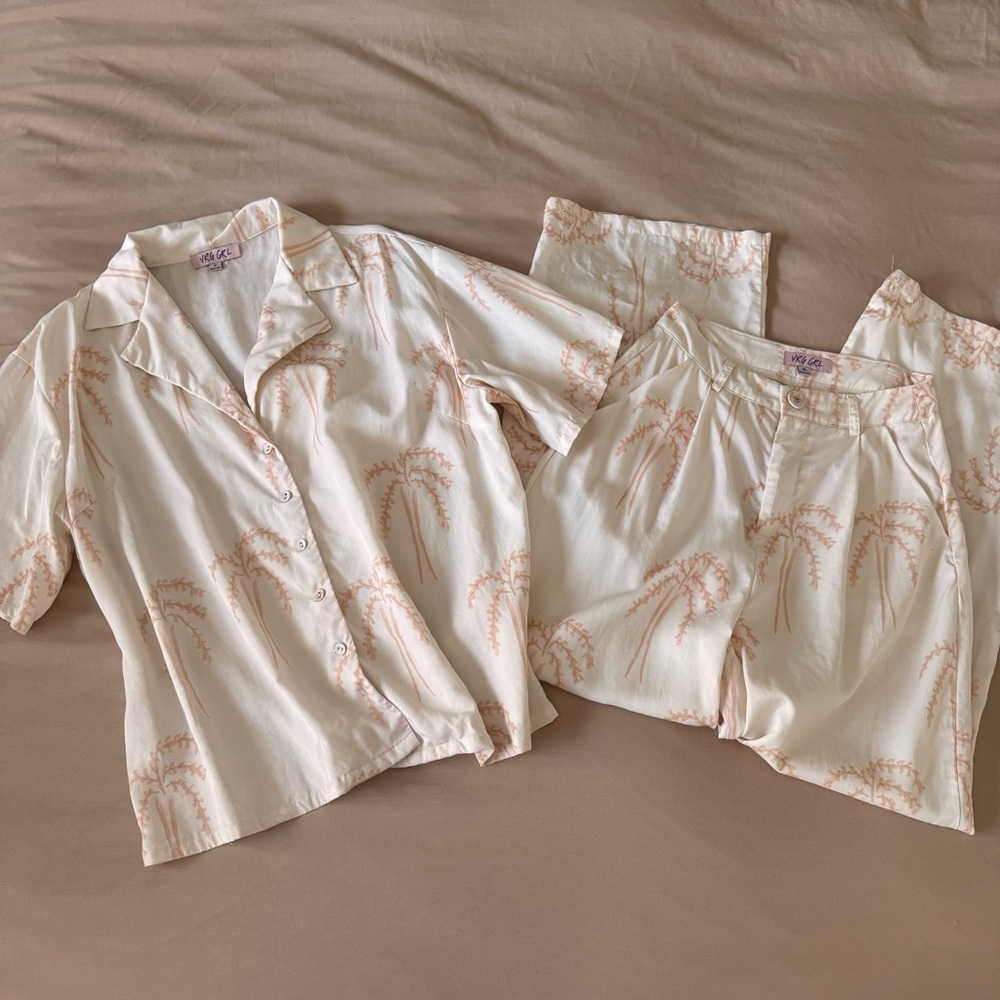 vrg grl hamptons house palm tree SET pants wide leg trousers shirt top cream tan